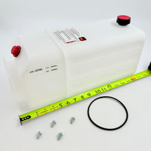 Load image into Gallery viewer, KTI Hydraulics 8 Quart Plastic Tank Reservoir 8282-8