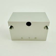 Load image into Gallery viewer, KTI Hydraulics 3030-10-RC DO3 Sub Plate
