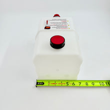 Load image into Gallery viewer, KTI Hydraulics 4 Quart Plastic Tank Reservoir 8181-5
